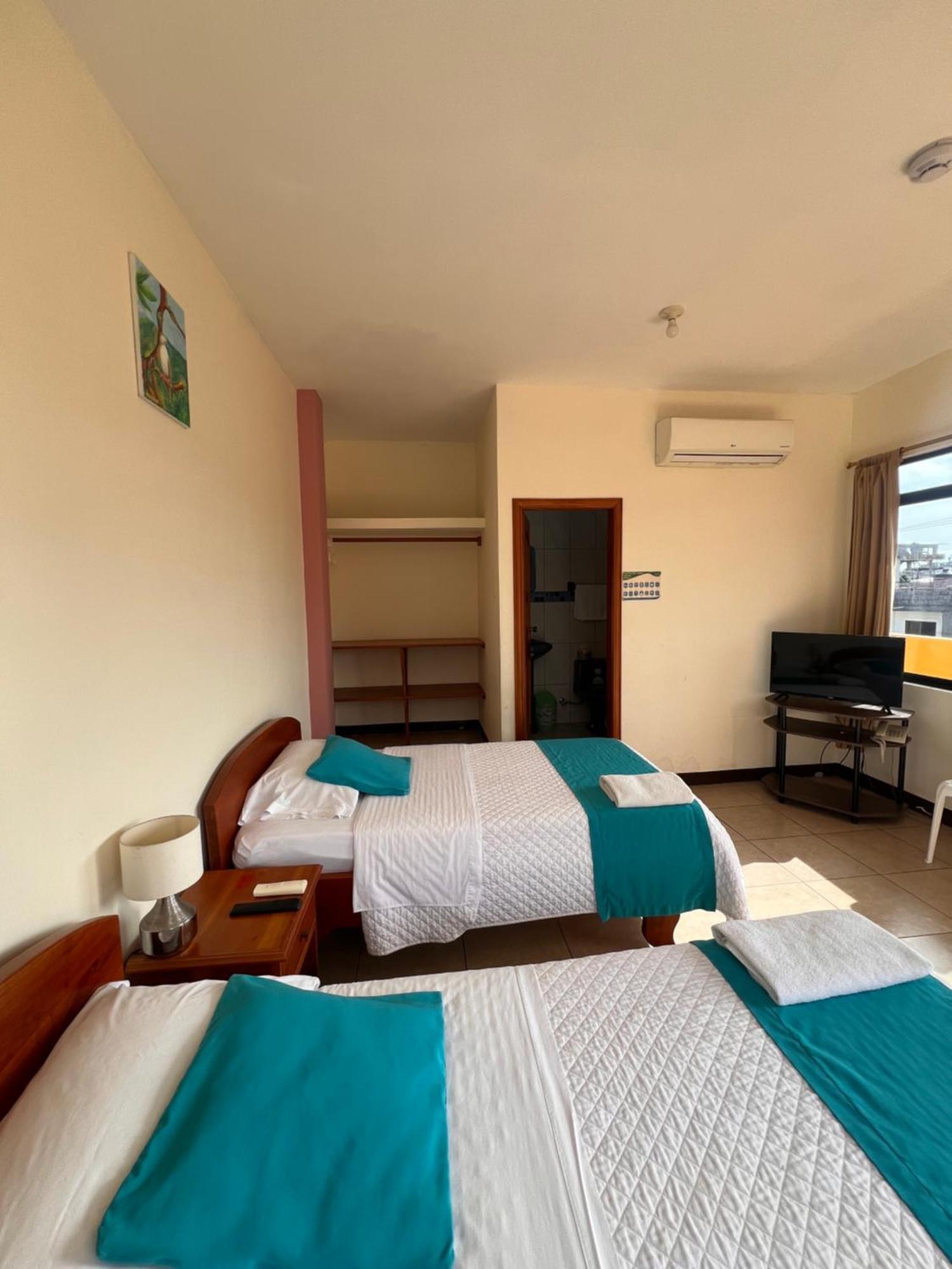 Hostal Casa Cascada Пуэрто-Айора Экстерьер фото