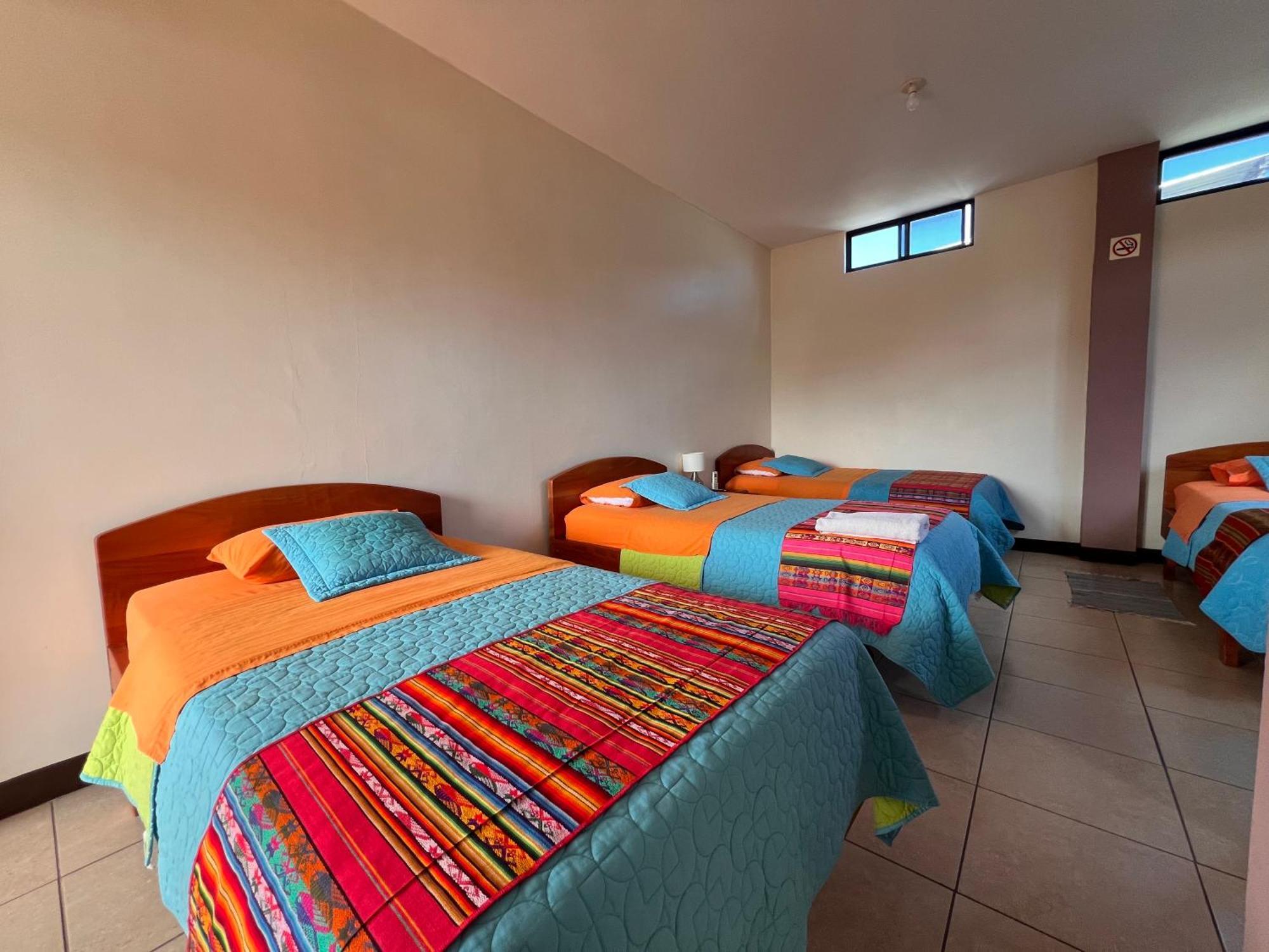 Hostal Casa Cascada Пуэрто-Айора Экстерьер фото
