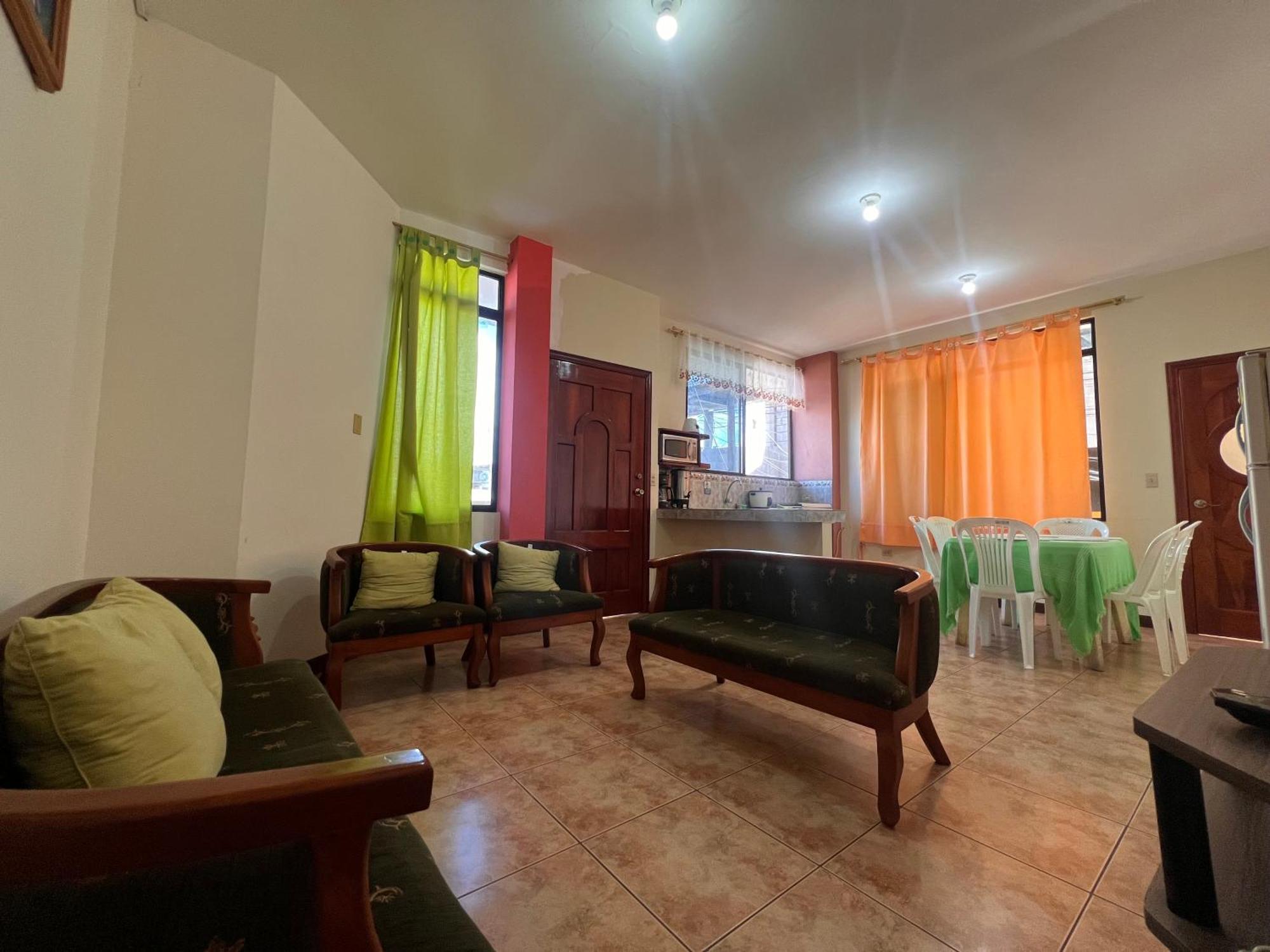 Hostal Casa Cascada Пуэрто-Айора Экстерьер фото