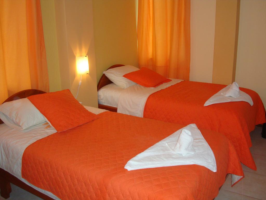 Hostal Casa Cascada Пуэрто-Айора Номер фото